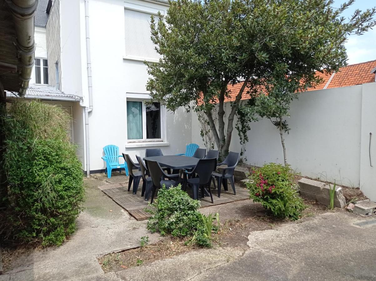 Appartement Duplex Avec Cour 10 Pers Berck Extérieur photo