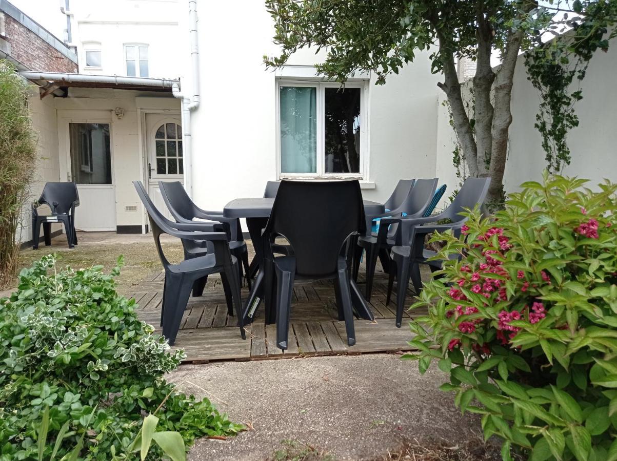 Appartement Duplex Avec Cour 10 Pers Berck Extérieur photo